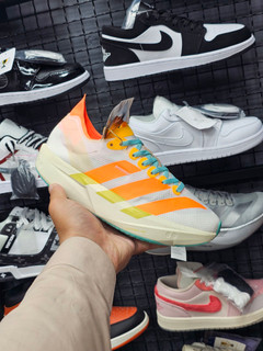 کتونی رانینگ آدیداس آدی زیرو پرو 4 مسترکوالیتی /سایز 37 الی 40/Adidas Adizero Pro 4/ فروش تک و عمده