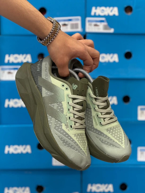 کتونی نیوبالانس الیت v4 مسترکوالیتی /New Balance Elite v4/سایز40 الی 45/ فروش عمده و تک