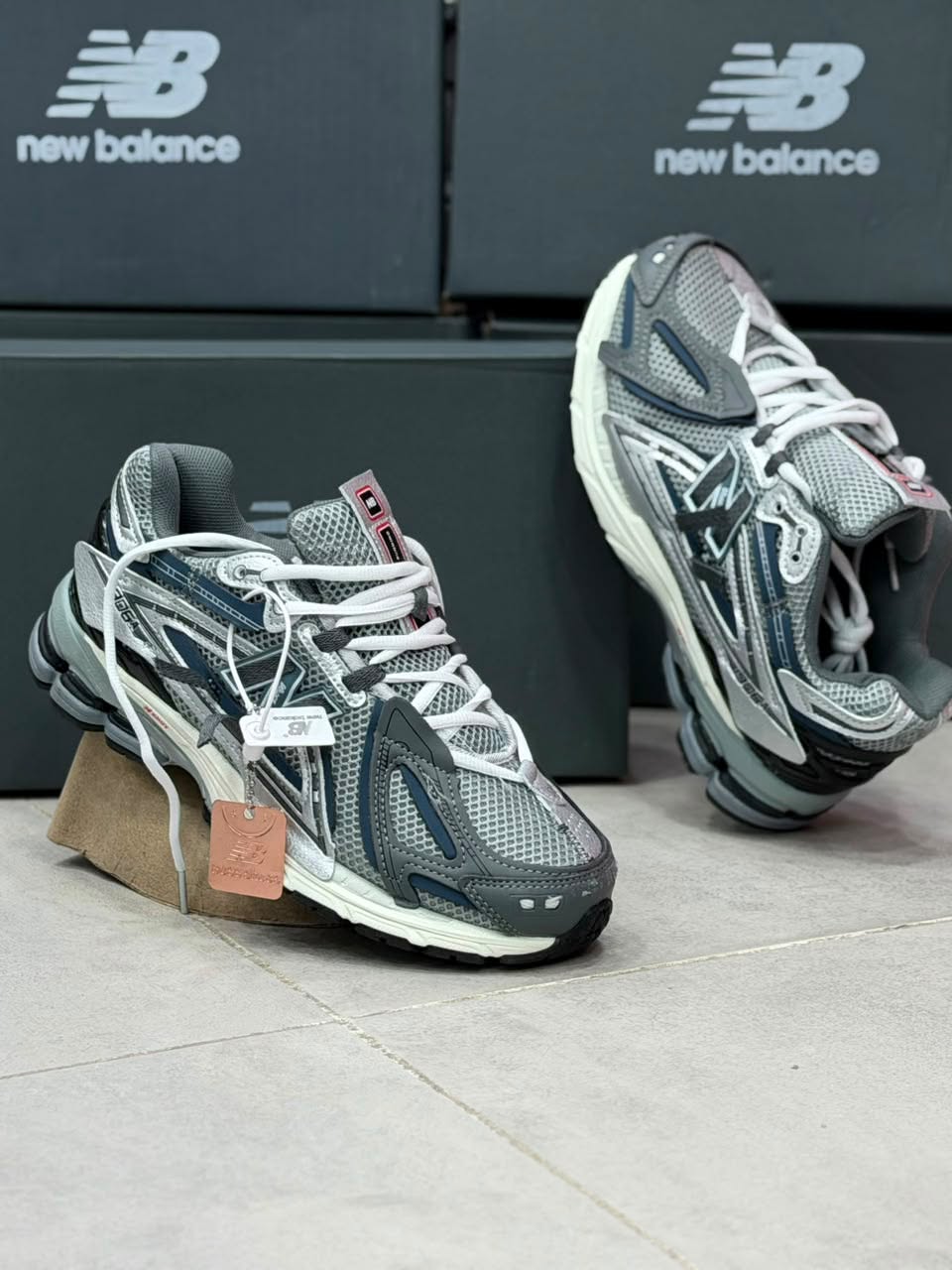 کتونی نیوبالانس 1906 مسترکوالیتی /سایز 38 الی ۴۵/New Balance 1906/ فروش عمده و تک