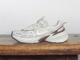 کتونی نایک وی تو کی مسترکوالیتی /سایز ۴۱ /Nike V2k Run