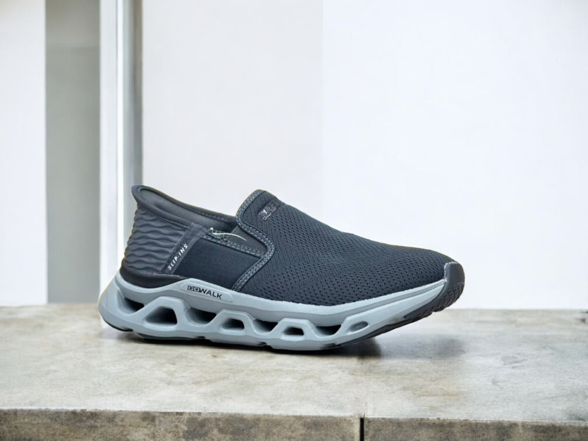کتونی اسکیچرز بدون بند گو واک مسترکوالیتی /سایز 40 الی 45/Skechers Go Walk/ فروش عمده و تک