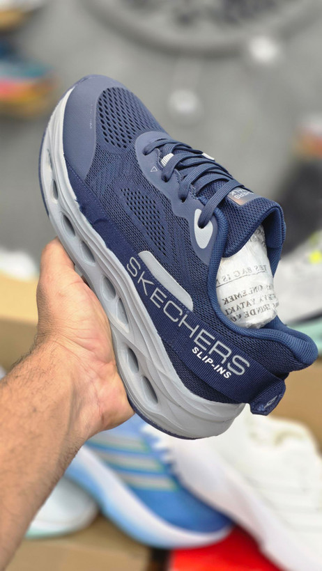 کفشی طبی اسکیچرز اسلیپ مسترکوالیتی بند دار/Skechers Slip-ins/ سایز 40 الی 45/ فروش عمده و تک