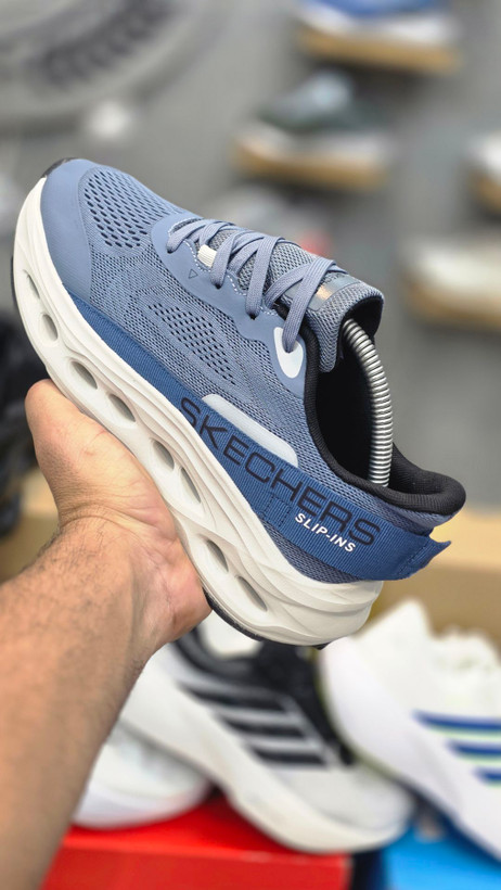 کفشی طبی اسکیچرز اسلیپ مسترکوالیتی بند دار/Skechers Slip-ins/ سایز 40 الی 45/ فروش عمده و تک