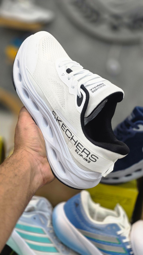 کفشی طبی اسکیچرز اسلیپ مسترکوالیتی بند دار/Skechers Slip-ins/ سایز 40 الی 45/ فروش عمده و تک