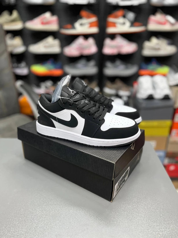 کتونی نایک ایر جردن 1 لو مسترکوالیتی/سایز 37 الی 45/Nike Air Jordan 1 Low/ فروش عمده و تک