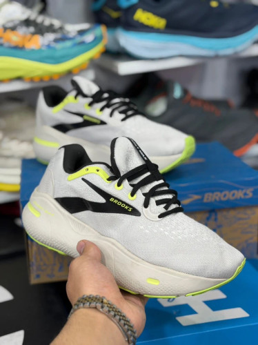 کتونی رانینگ بروکس گاست مکس مسترکوالیتی/Brooks Ghost Max /سایز 36 الی 45/ فروش عمده و تک