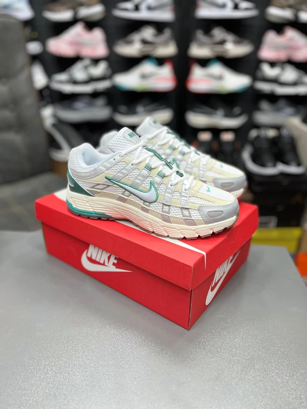 کتونی مسترکوالیتی نایک P-6000 مناسب پیاده روی و استفاده روزانه / سایز 40 الی 45 /Nike P-6000 / فروش عمده و تک