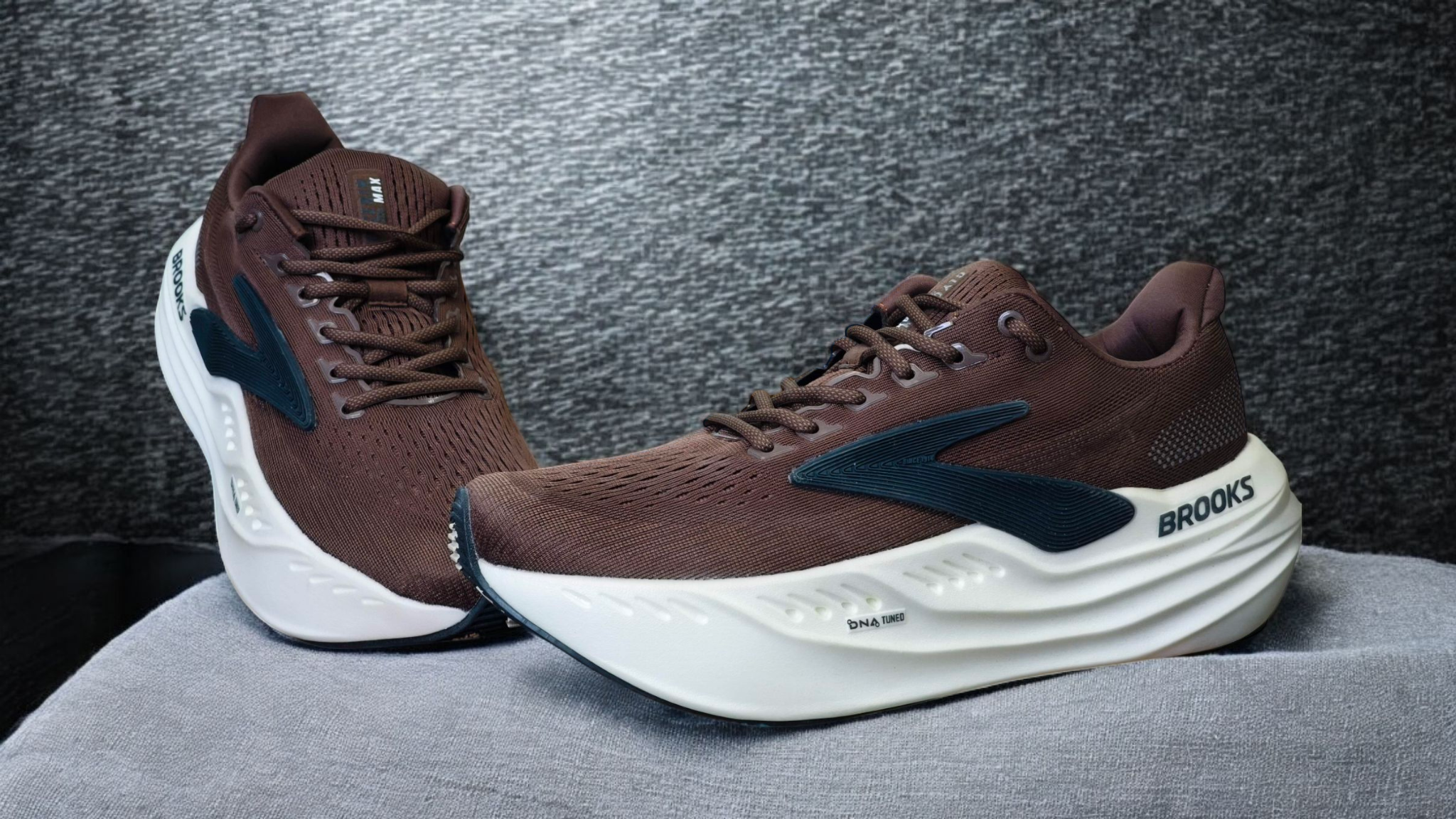 کتونی بروکس گلیسرین مکس /Brooks Glycerin Max/سایز 44