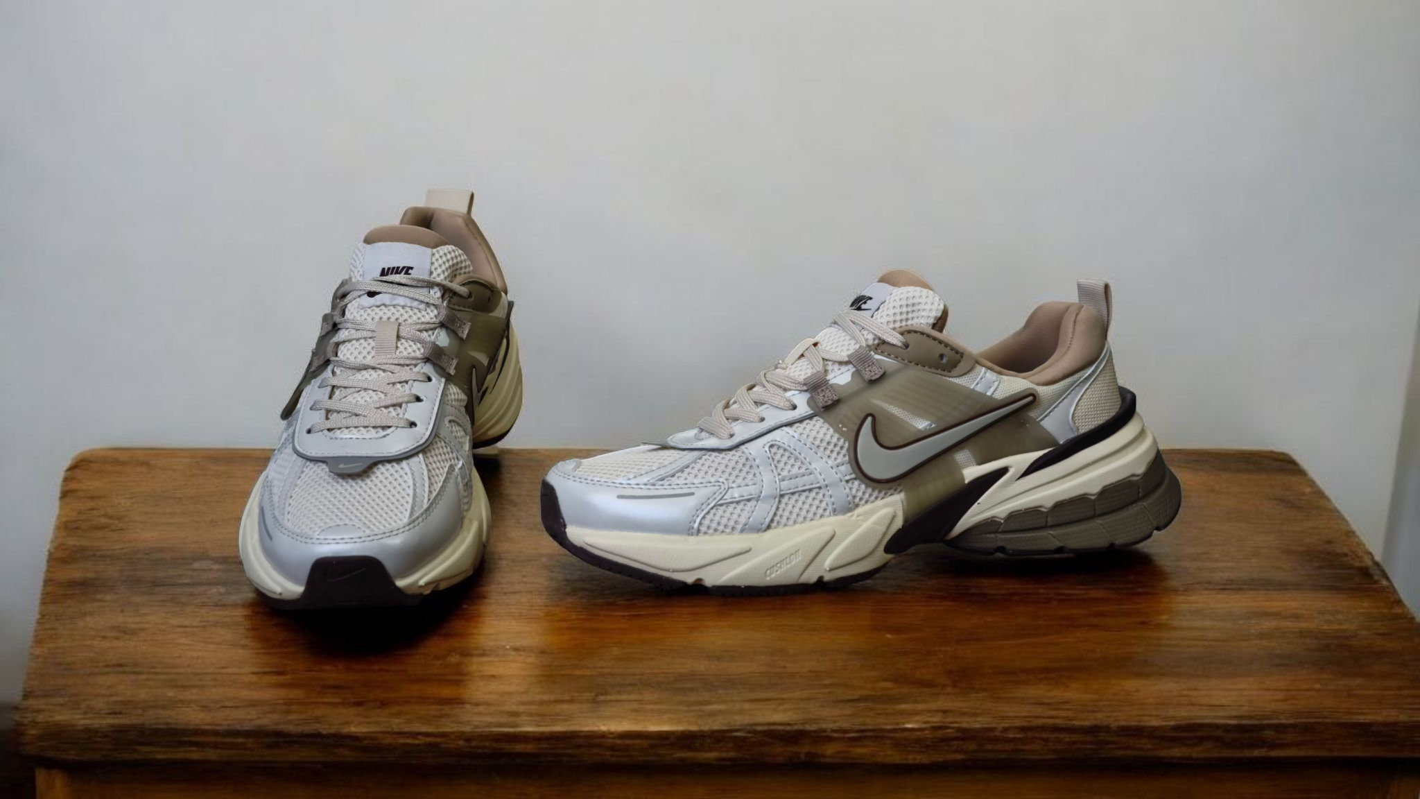کتونی نایک وی تو کی مسترکوالیتی /سایز 42/Nike V2k Run