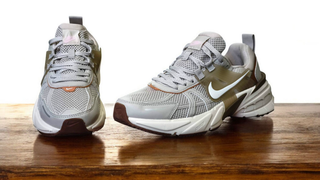 کتونی نایک وی تو کی مسترکوالیتی /سایز 42 /Nike V2k Run