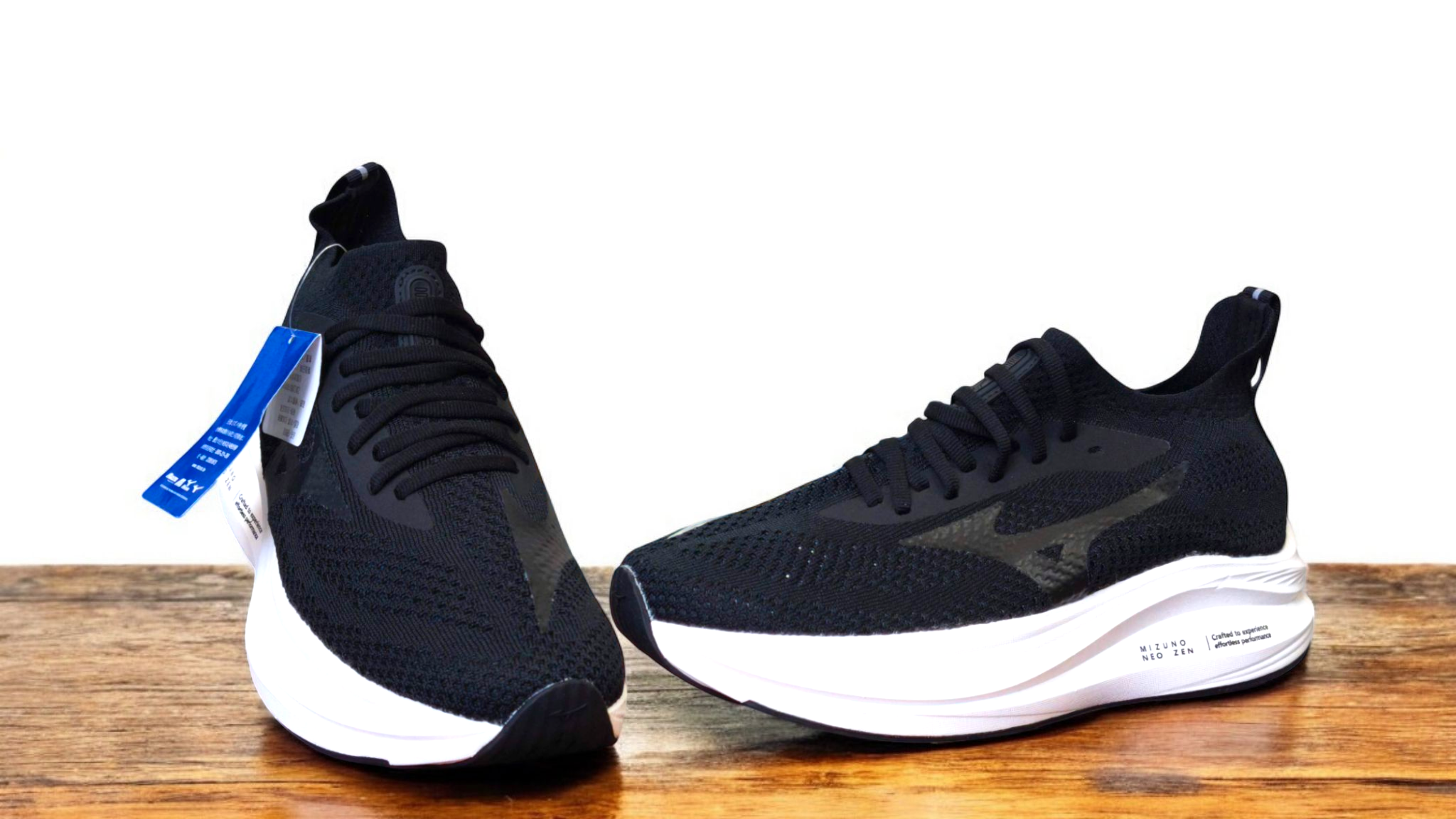 کتونی میزانو نئو زن مسترکوالیتی/Mizuno Neo Zen/سایز 40 /