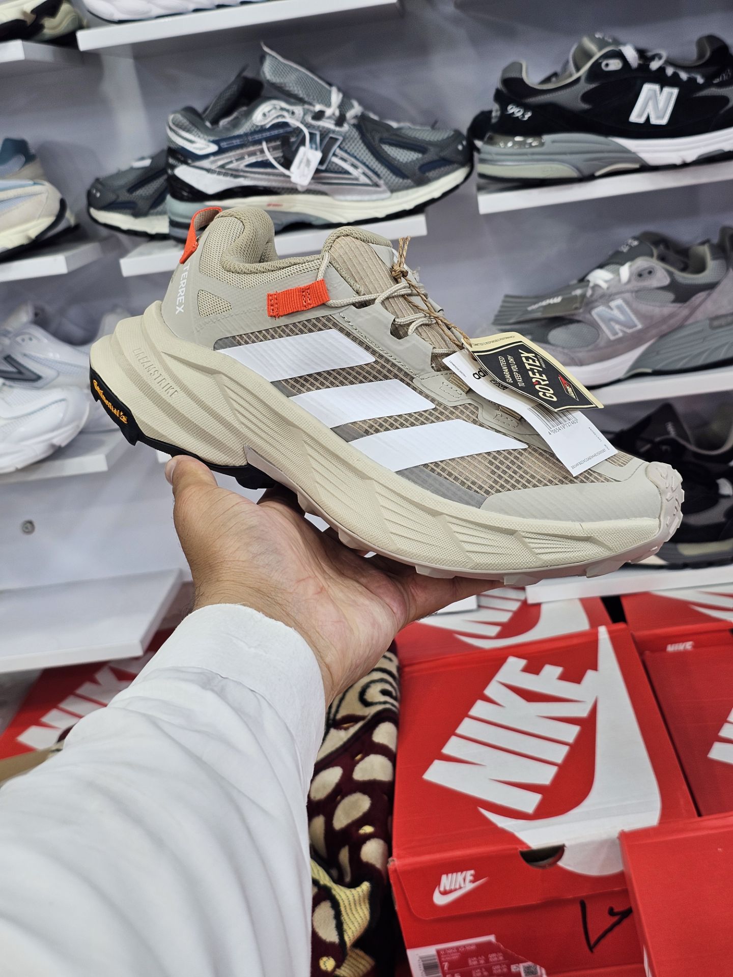 کتونی آدیداس ترکس  /سایز 40 الی 45/Adidas Terrex Free Hiker/ فروش عمده و تک