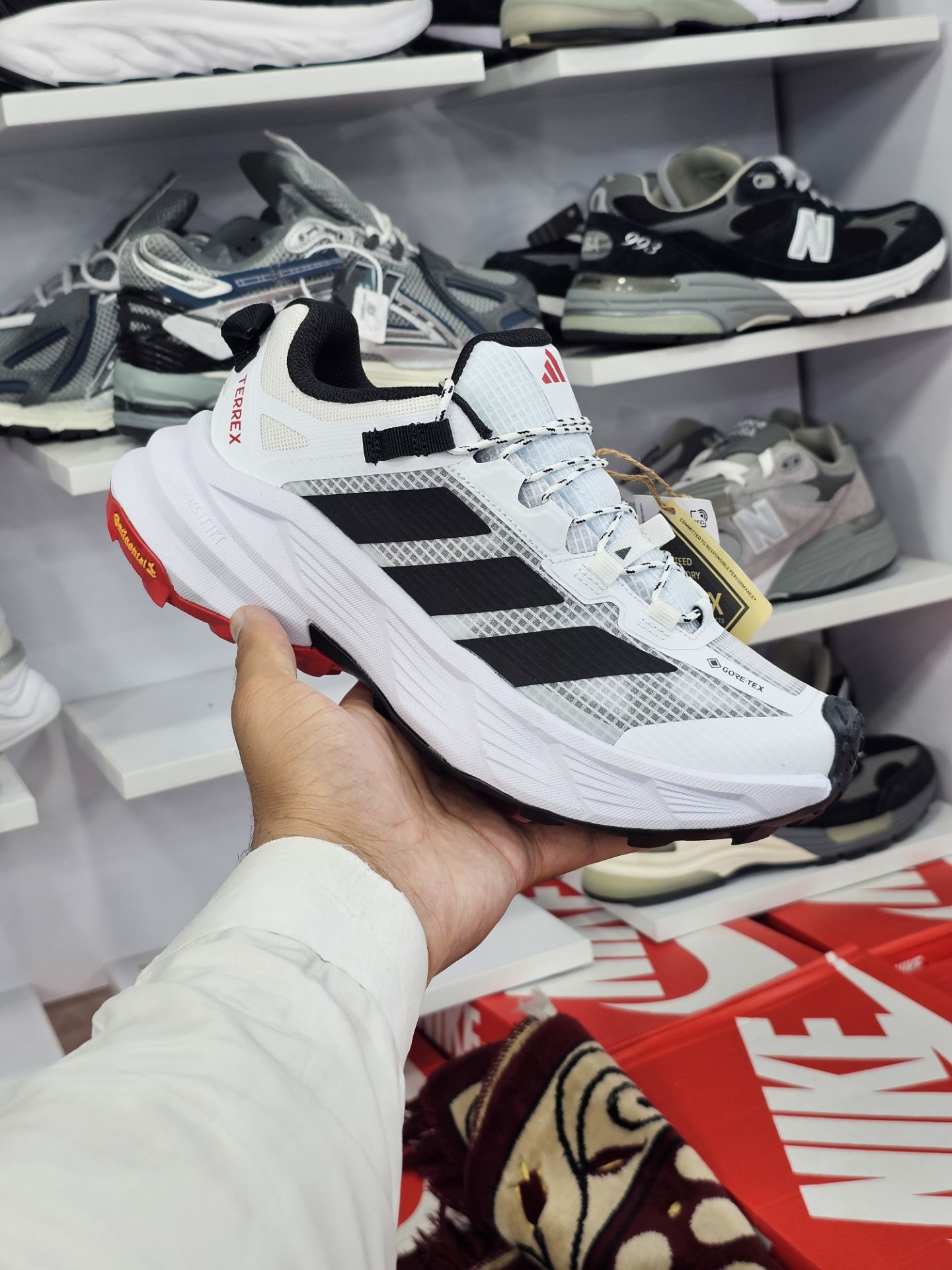 کتونی آدیداس ترکس  /سایز 40 الی 45/Adidas Terrex Free Hiker/ فروش عمده و تک