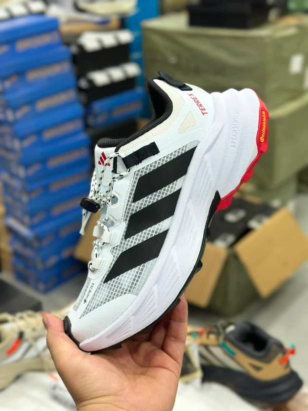 کتونی آدیداس ترکس /سایز 40 الی 45/Adidas Terrex Free Hiker/ فروش عمده و تک