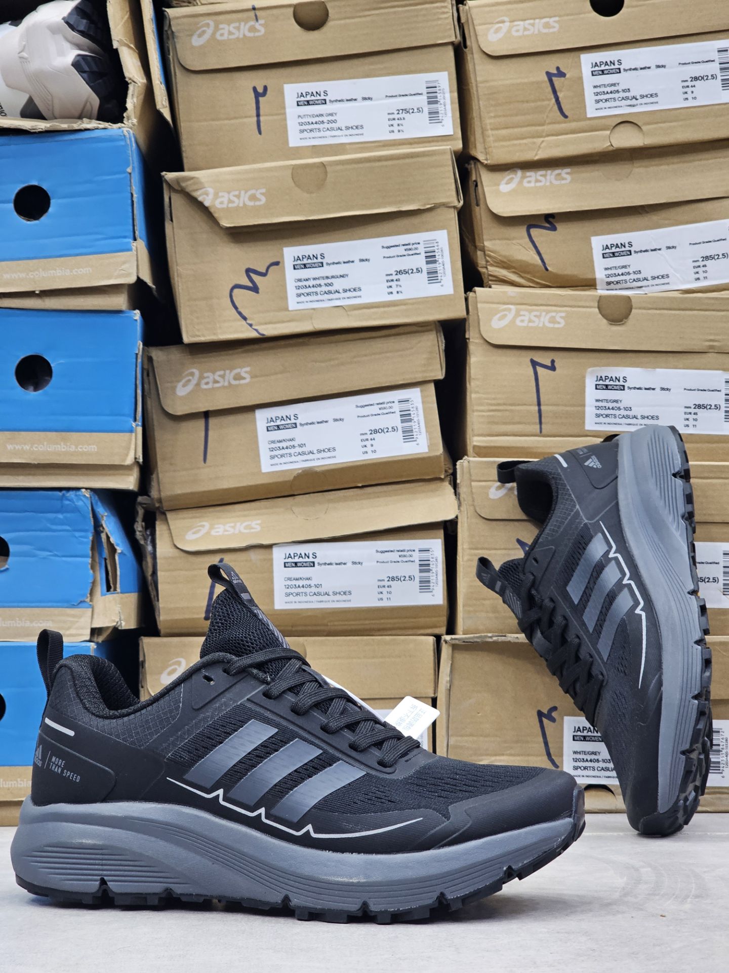 کتونی آدیداس ترکس مسترکوالیتی /سایز 40 الی 45/Adidas Terrex Free Hiker/ فروش عمده و تک