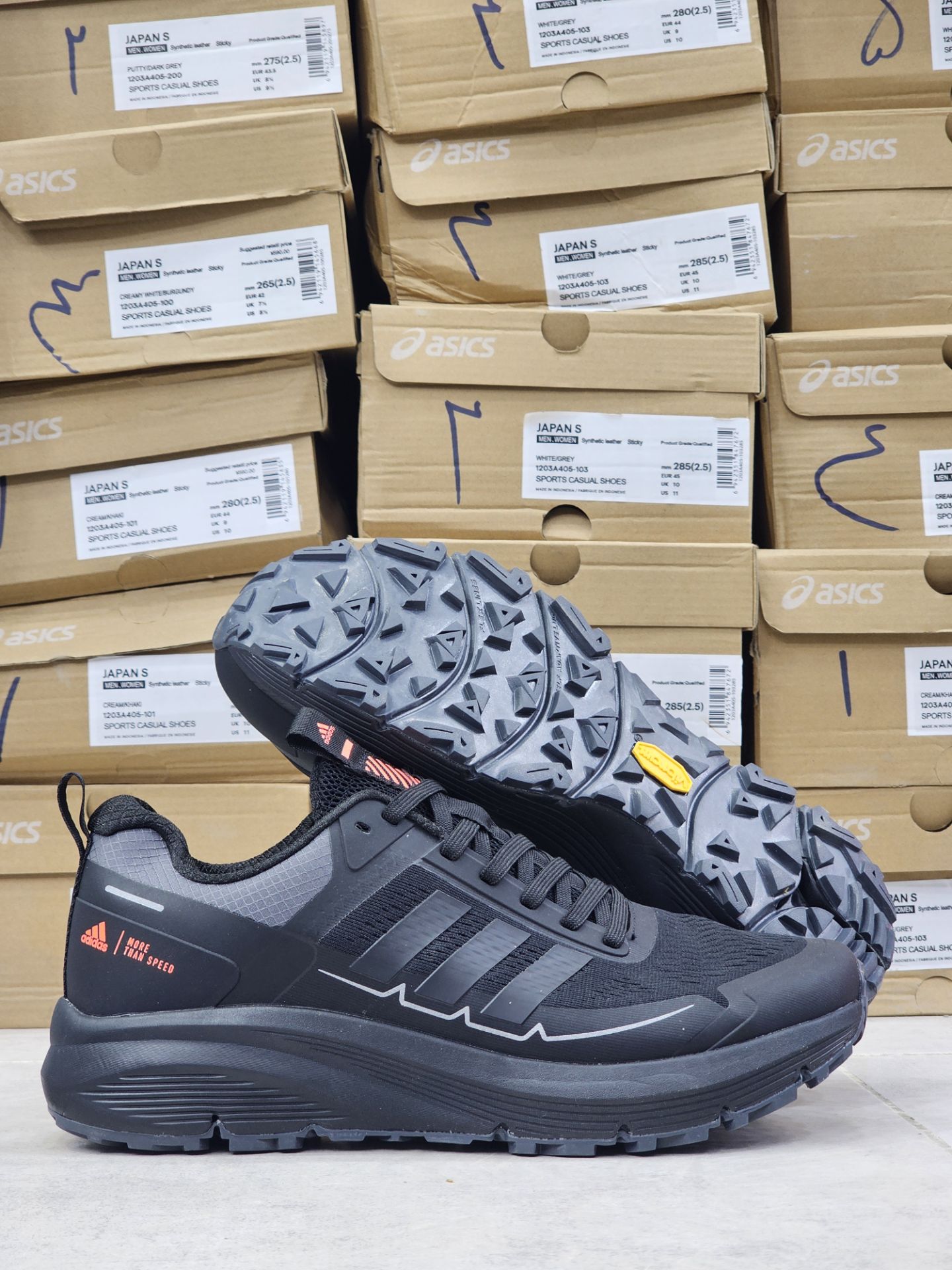 کتونی آدیداس ترکس مسترکوالیتی /سایز 40 الی 45/Adidas Terrex Free Hiker/ فروش عمده و تک