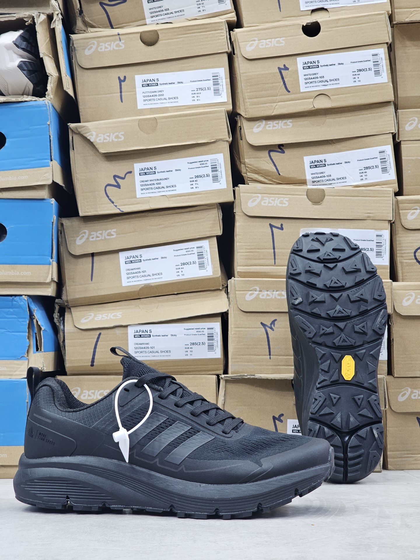 کتونی آدیداس ترکس مسترکوالیتی /سایز 40 الی 45/Adidas Terrex Free Hiker/ فروش عمده و تک
