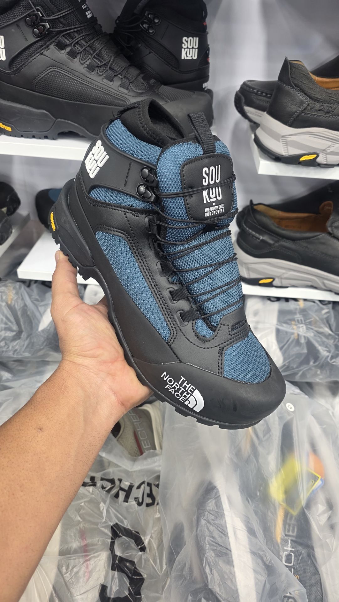 بوت ساق دار نورث فیس SOUKUU مسترکوالیتی/زیره ویبرام و ضدآب/سایز 40 الی 45/The North Face SOUKUU/ فروش عمده و تک