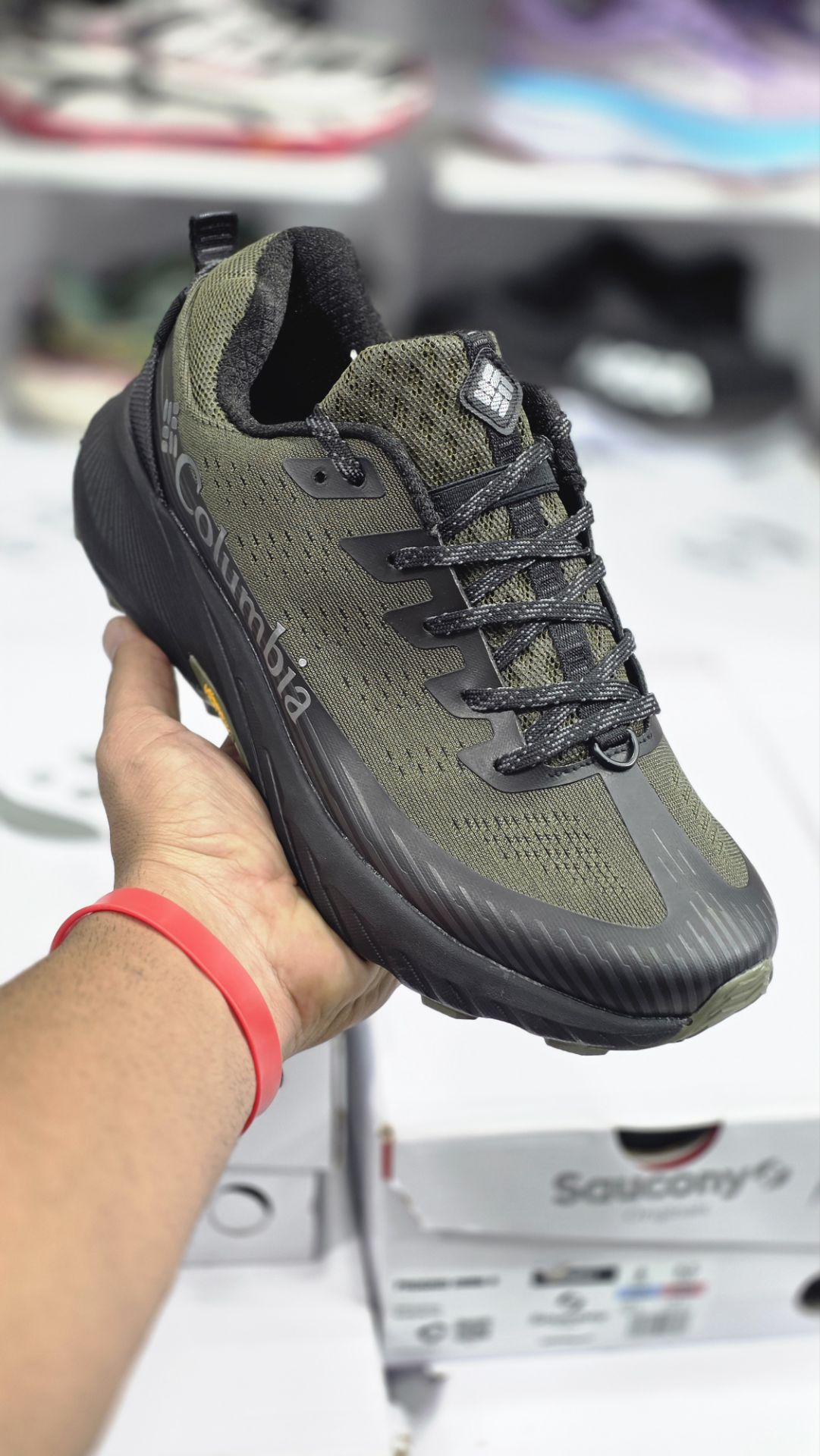 کتونی کلمبیا گورتکس مسترکوالیتی /سایز 40 الی 45/ Columbia GTX/ فروش عمده و تک