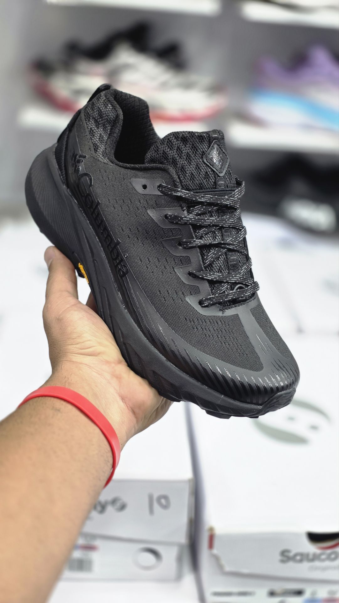 کتونی کلمبیا گورتکس مسترکوالیتی /سایز 40 الی 45/ Columbia GTX/ فروش عمده و تک