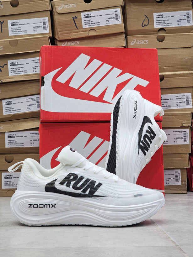کتونی نایک ایر زوم ومرو پلاس مسترکوالیتی /سایز 38 الی 45/ Nike Air Zoom Vomero Plus/ فروش عمده و تک