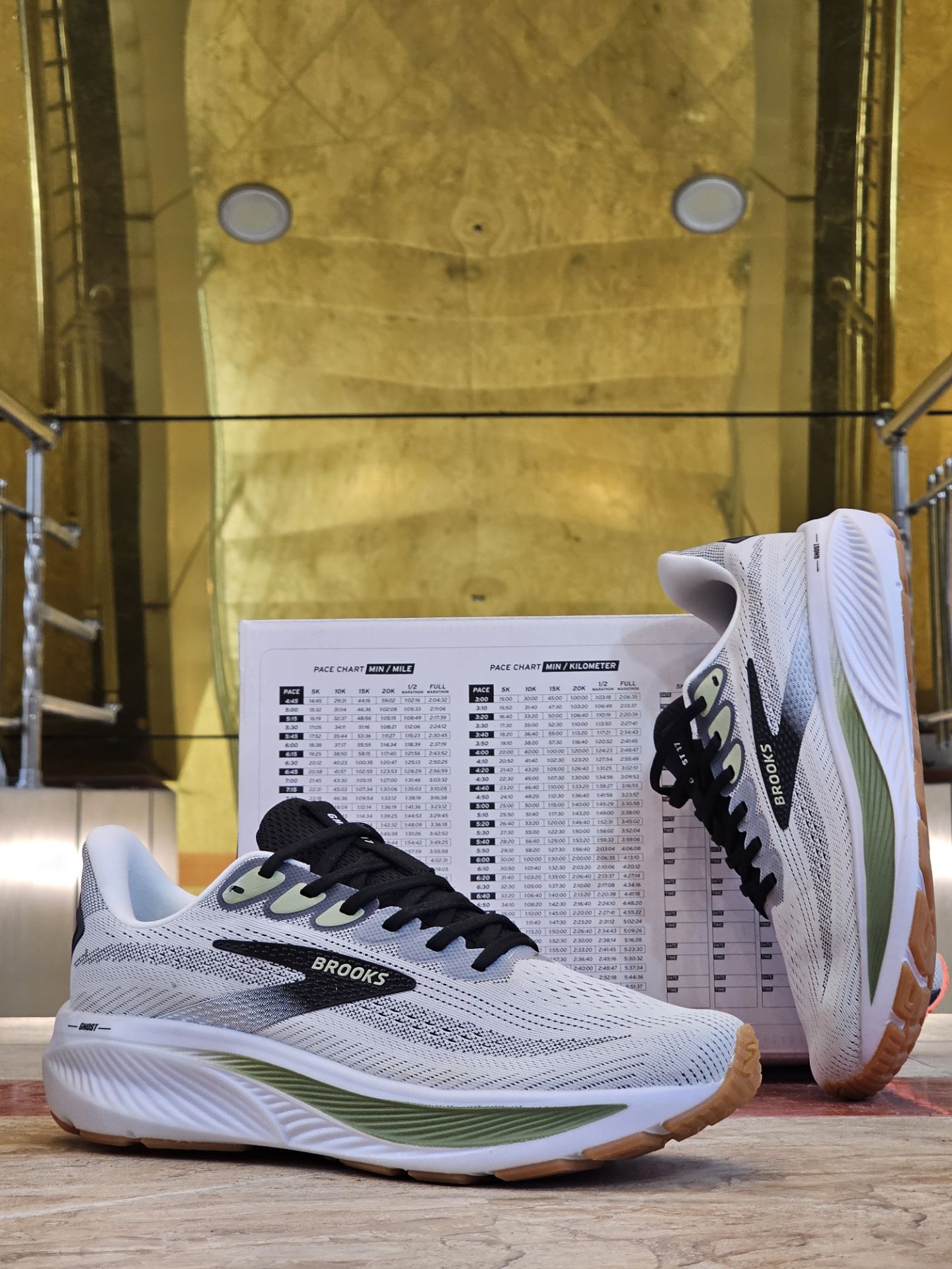 کتونی رانینگ مسترکوالیتی بروکس گاست 17 /Brooks Ghost 17/سایز 40 الی 45/ فروش عمده و تک