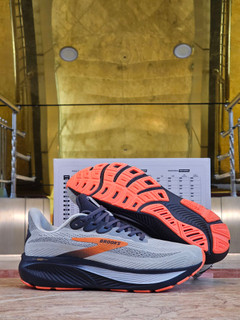 کتونی رانینگ مسترکوالیتی بروکس گاست 17 /Brooks Ghost 17/سایز 40 الی 45/ فروش عمده و تک