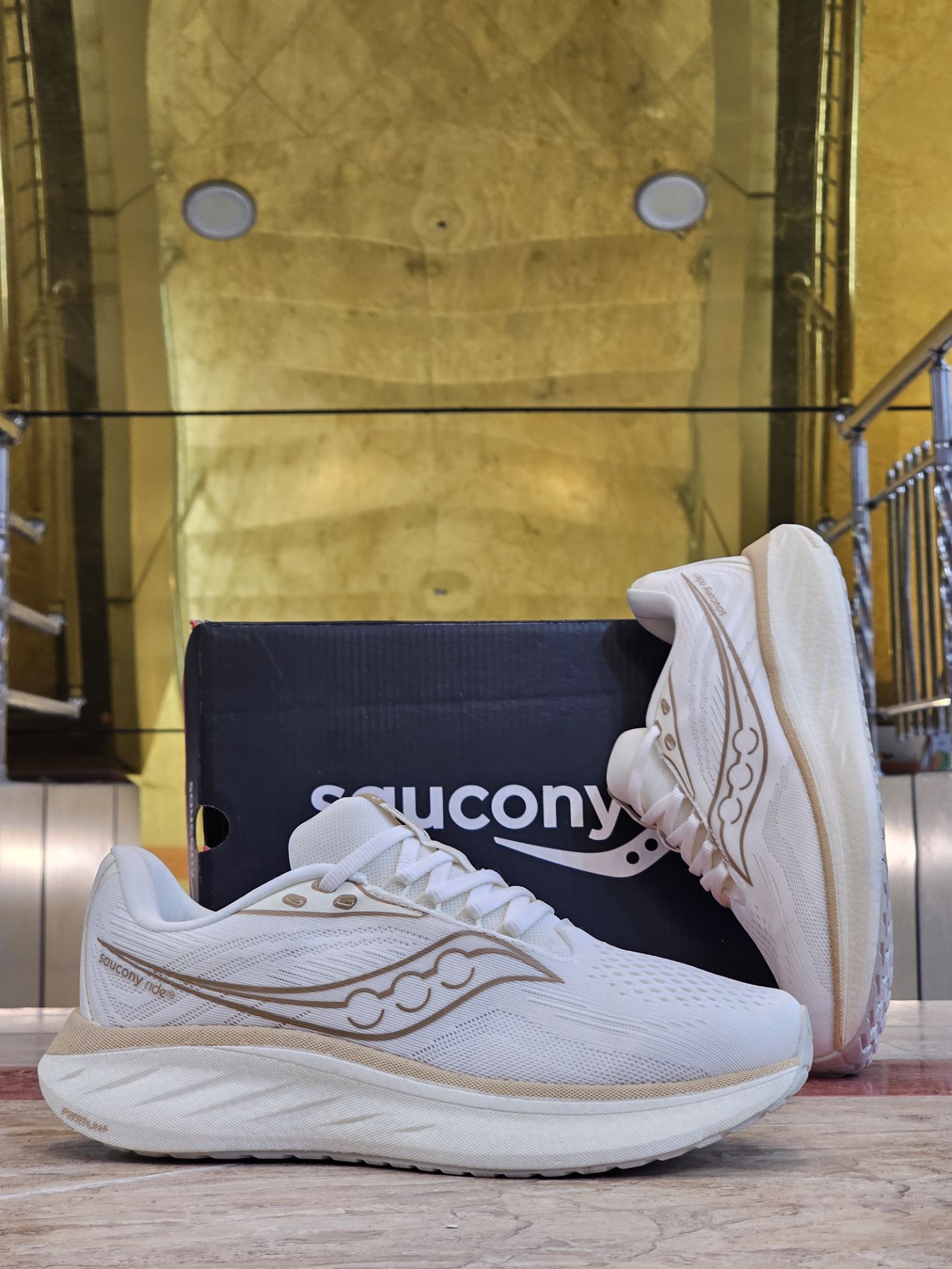 کتونی رانینگ ساکونی راید 18 مسترکوالیتی/سایز ۴۰ الی ۴۵/ Saucony Ride 18 / فروش عمده و تک