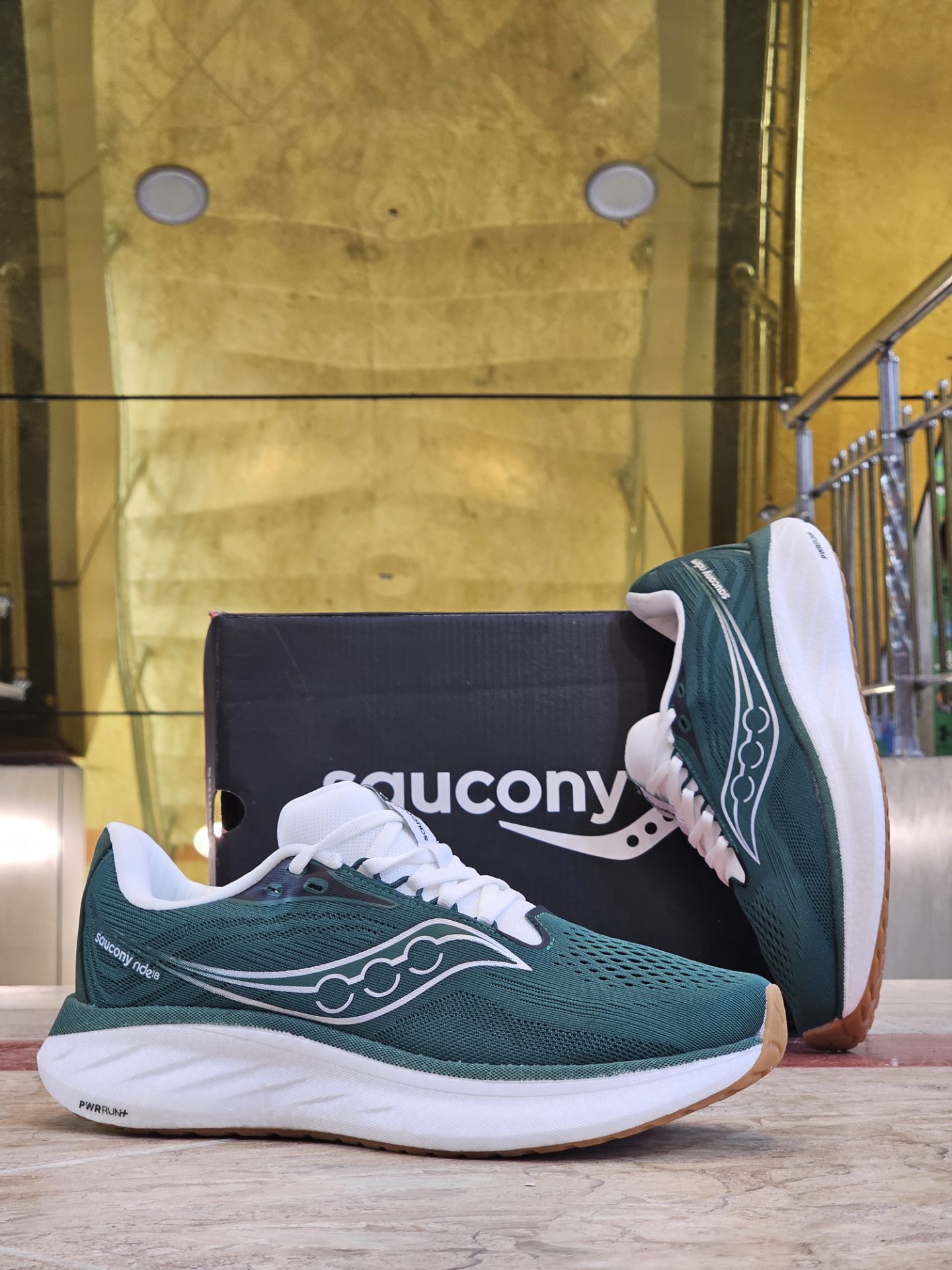 کتونی رانینگ ساکونی راید 18 مسترکوالیتی/سایز ۴۰ الی ۴۵/ Saucony Ride 18 / فروش عمده و تک