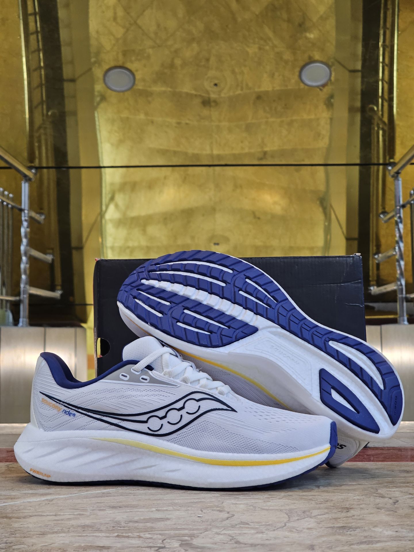 کتونی رانینگ ساکونی راید 18 مسترکوالیتی/سایز ۴۰ الی ۴۵/ Saucony Ride 18 / فروش عمده و تک
