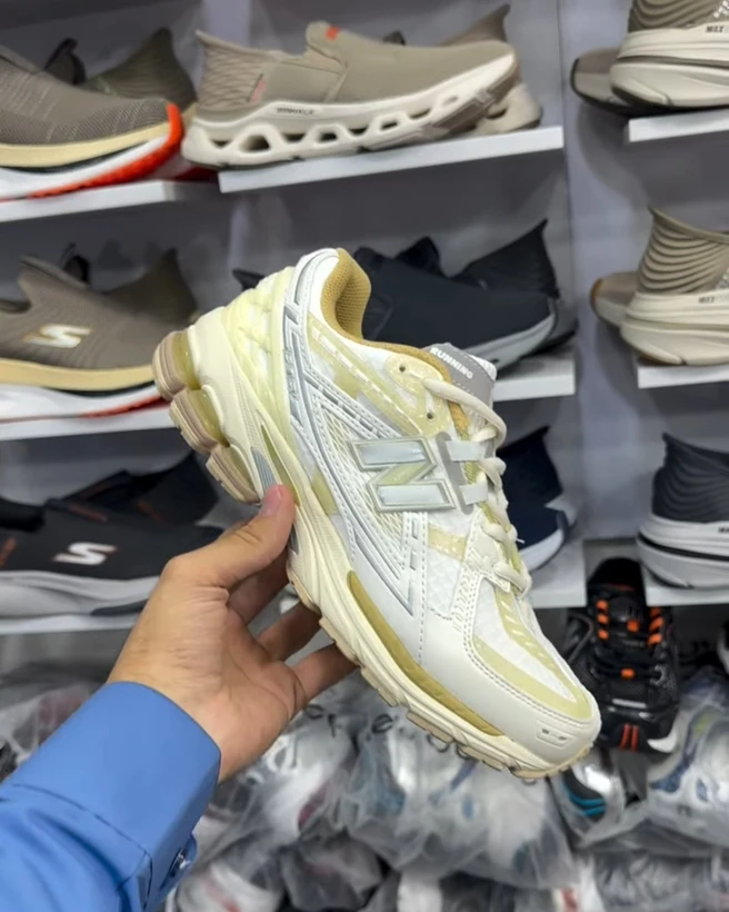 کتونی نیوبالانس 1906 مسترکوالیتی /سایز 38 الی ۴۵/New Balance 1906/ فروش عمده و تک