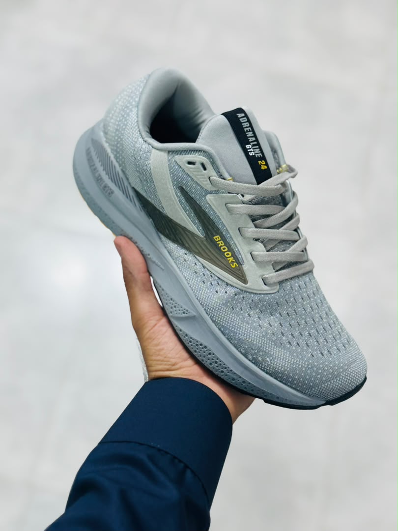 کتونی بروکس آدرنالین جی تی اس 24 مسترکوالیتی /Brooks Adrenaline GTS 24/سایز 40 تا 45/ فروش عمده و تک