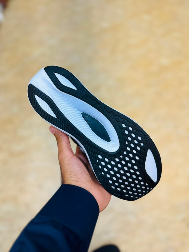 کتونی اسیکس مجیک اسپید مسترکوالیتی /سایز 40 الی 45/Asics Magic Speed / فروش عمده و تک