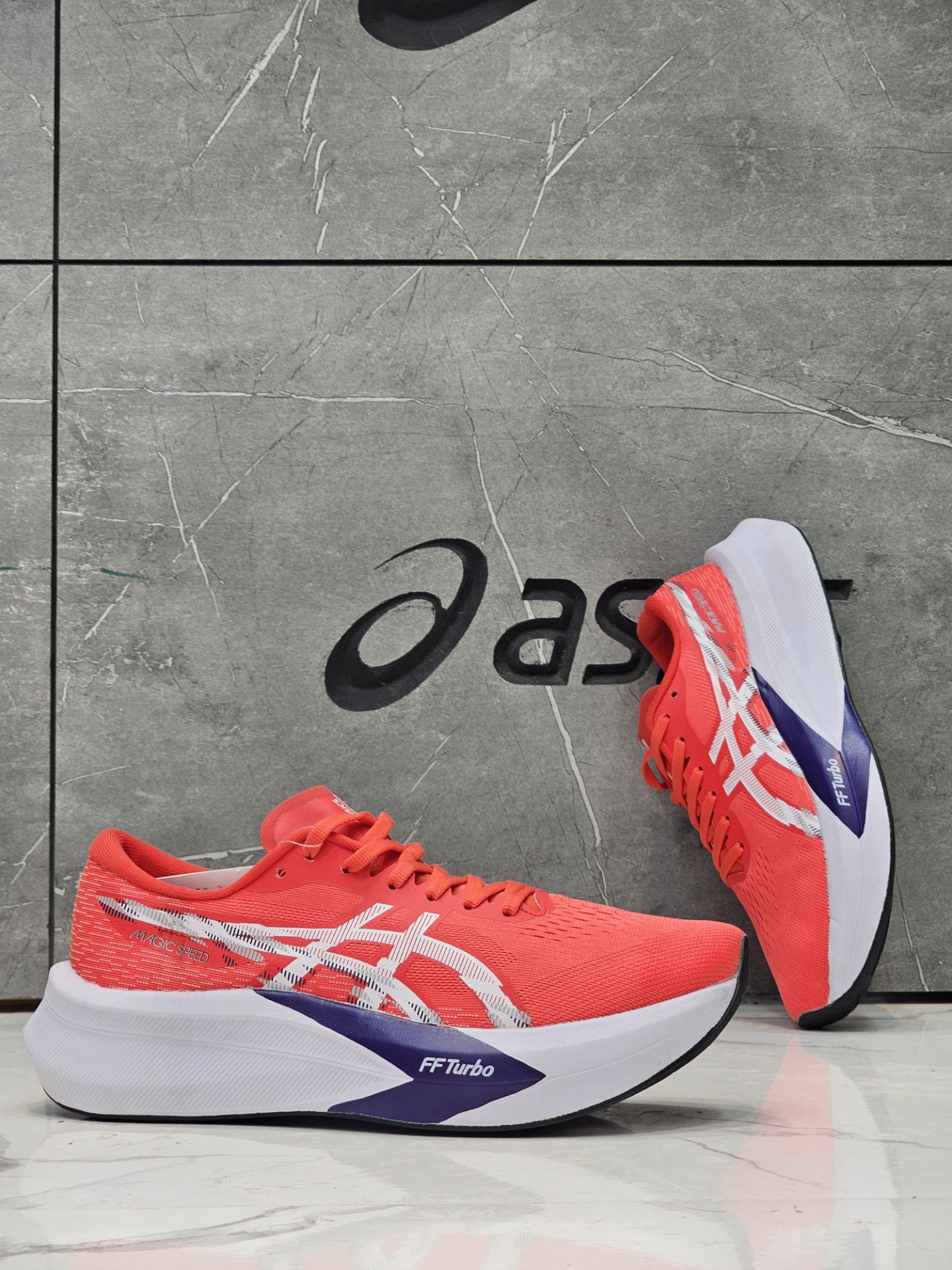 کتونی اسیکس مجیک اسپید مسترکوالیتی /سایز 40 الی 45/Asics Magic Speed / فروش عمده و تک