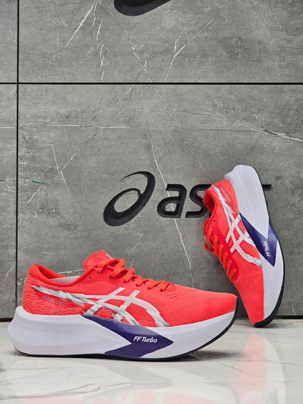 کتونی اسیکس مجیک اسپید مسترکوالیتی /سایز 40 الی 45/Asics Magic Speed / فروش عمده و تک