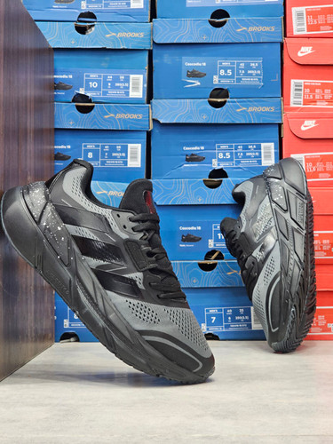 کتونی آدیداس آدی استار سی اس مسترکوالیتی/سایز 40 الی 45/Adidas Adistar CS/ فروش عمده و تک