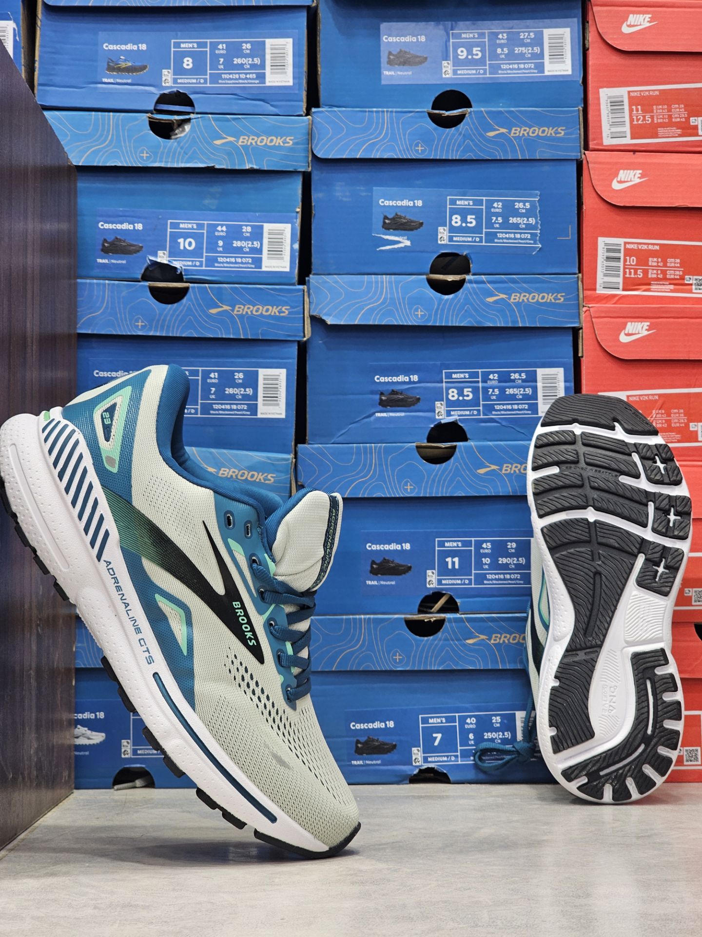 کتونی  بروکس ادرنالین 23 مسترکوالیتی/ سایز 40 تا 45/Brooks Adrenaline 23/ فروش عمده و تک
