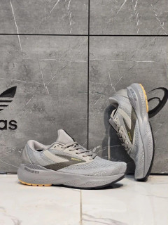 کتونی بروکس آدرنالین جی تی اس 24 مسترکوالیتی /Brooks Adrenaline GTS 24/سایز 40 تا 45/ فروش عمده و تک