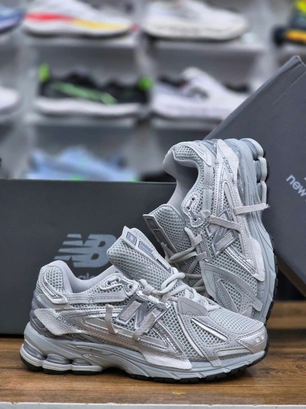 کتونی نیوبالانس 1906 مسترکوالیتی /سایز 38 الی ۴۵/New Balance 1906/ فروش عمده و تک