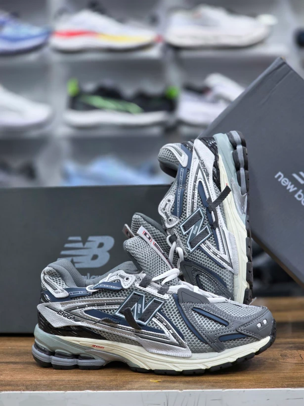کتونی نیوبالانس 1906 مسترکوالیتی /سایز 38 الی ۴۵/New Balance 1906/ فروش عمده و تک