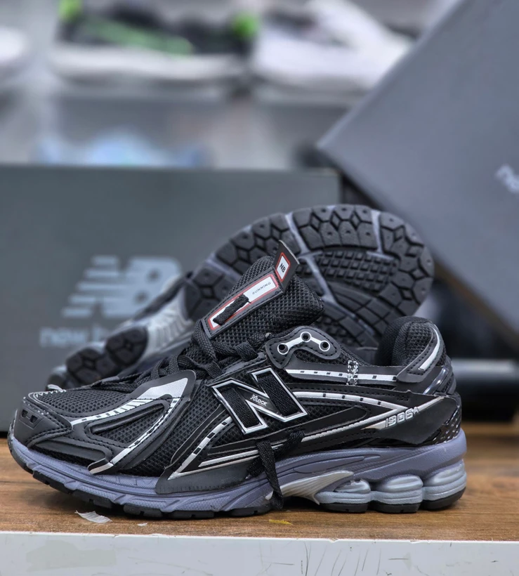 کتونی نیوبالانس 1906 مسترکوالیتی /سایز 38 الی ۴۵/New Balance 1906/ فروش عمده و تک