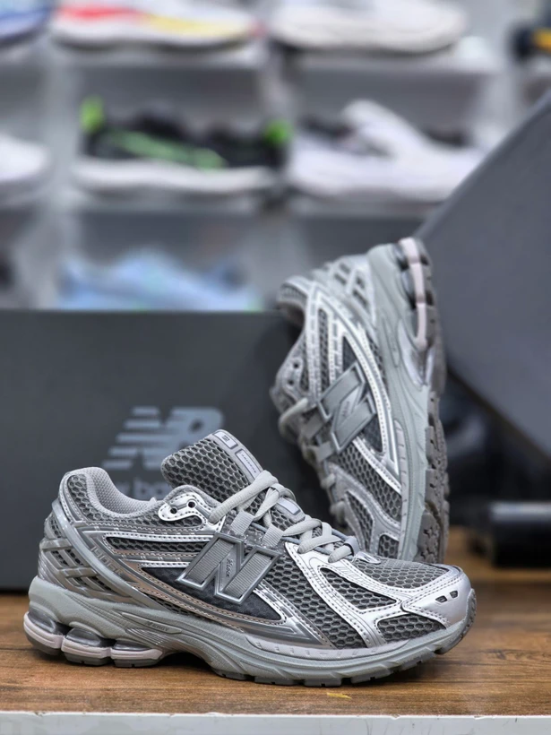 کتونی نیوبالانس 1906 مسترکوالیتی /سایز 38 الی ۴۵/New Balance 1906/ فروش عمده و تک
