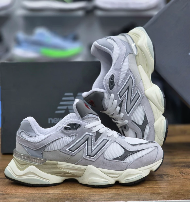 کتونی نیوبالانس 9060 مسترکوالیتی /Newbalance 9060/سایز40 الی 45/ فروش عمده و تک