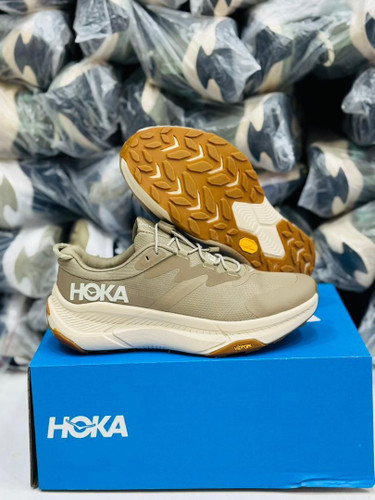 کتونی هوکا ترنسپورت مسترکوالیتی/ زیره ویبرام/سایز 40 تا 45/Hoka Transport/ فروش عمده و تک