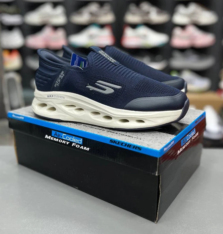 کتونی اسکیچرز بدون بند گو واک مسترکوالیتی /سایز 40 الی 45/Skechers Go Walk/ فروش عمده و تک