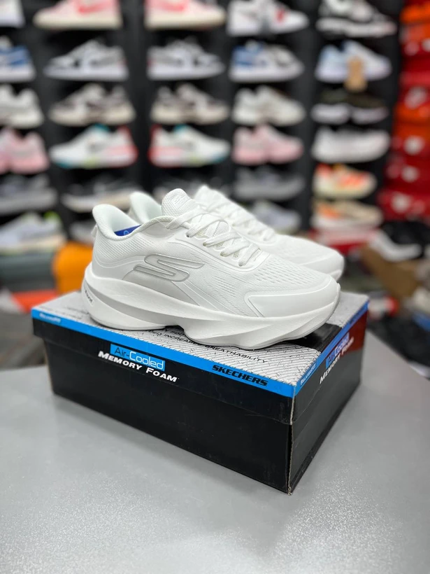 کتونی مسترکوالیتی اسکیچرز هایپر برست /سایز 37 الی 40 /Skechers Hyper Burst / فروش عمده و تک