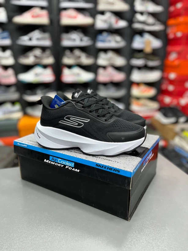کتونی مسترکوالیتی اسکیچرز هایپر برست /سایز 37 الی 40 /Skechers Hyper Burst / فروش عمده و تک