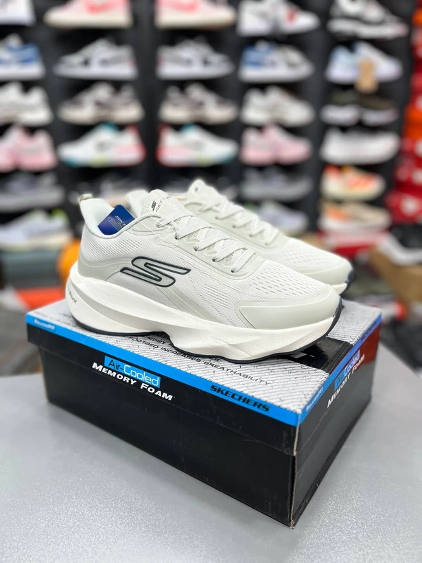 کتونی اسکیچرز هایپر برست مسترکوالیتی /سایز 40 الی 45/Skechers Hyper Burst/ فروش عمده و تک
