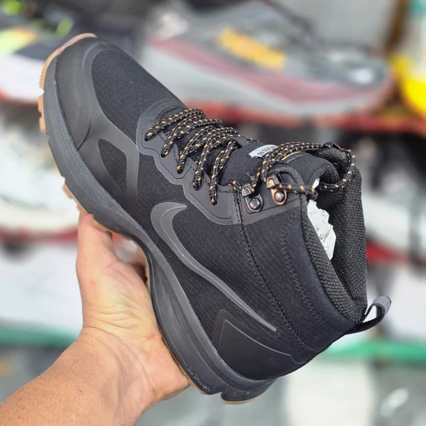 کتونی ساق دار نایک ایر زوم پگاسوس گورتکس مسترکوالیتی /سایز 40 الی 45/Nike Air Zoom Pegasus Gortex / فروش عمده و تک