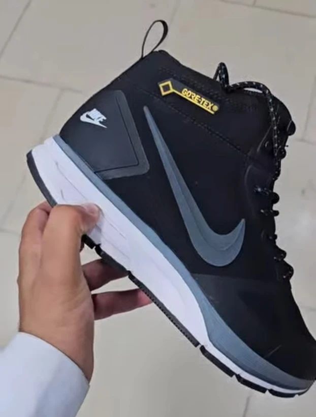 کتونی ساق دار نایک ایر زوم پگاسوس گورتکس مسترکوالیتی /سایز 40 الی 45/Nike Air Zoom Pegasus Gortex / فروش عمده و تک